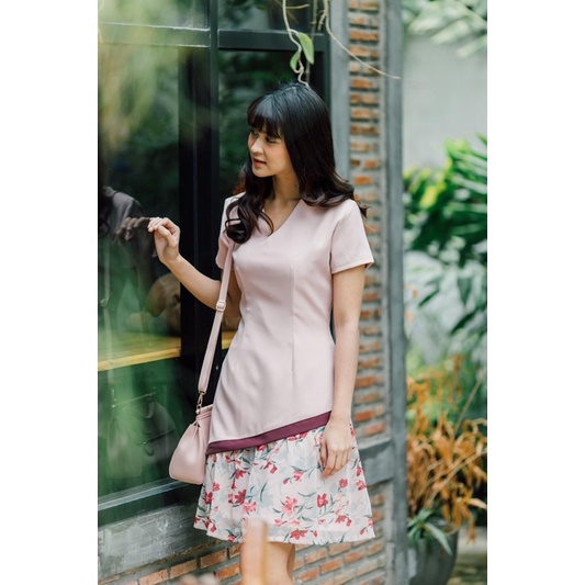 เดรสทำงาน pyn brand ค่ะ