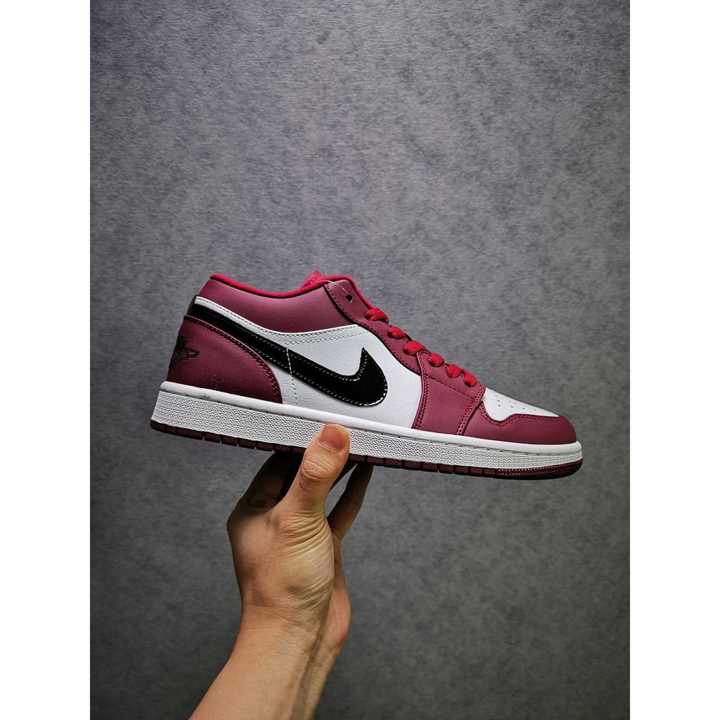 Nike Air Jordan 1 Low Noble Red รองเท าก ฬาช อร วมรองเท าค จ ดส งฟร ของแท Shopee Thailand