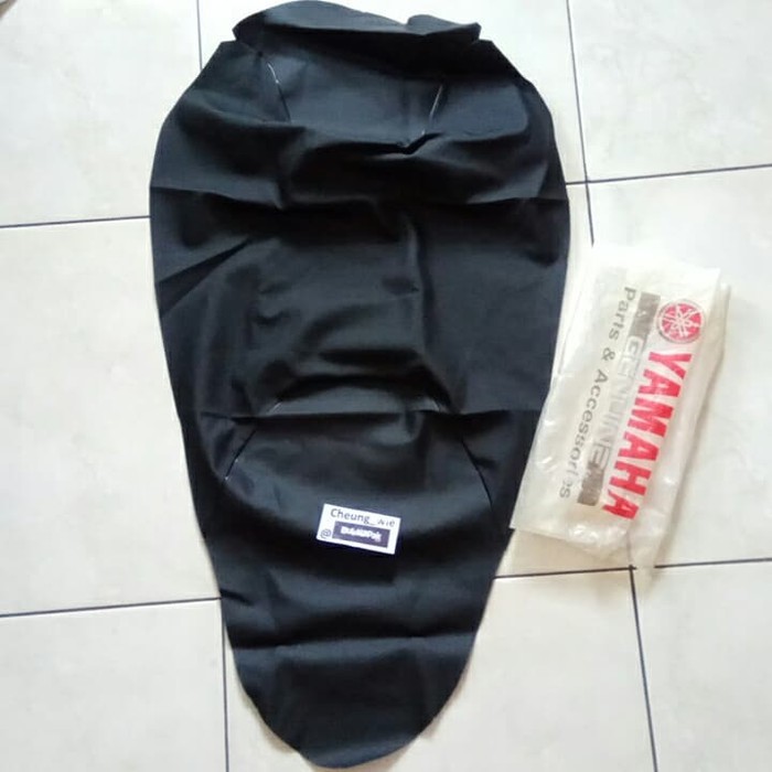 B65-F470F-02 ฝาครอบอาน / ที่หุ้มเบาะ / Yamaha Aerox 155 VVA 2017 YGP เดิม