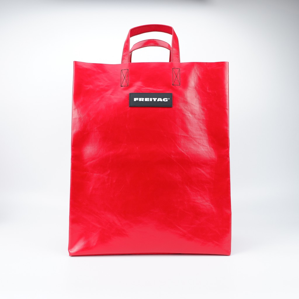 กระเป๋า​ Freitag​ Shopping bag รุ่น​ F52 Miami Vice ผ้าใบสีแดงล้วน มือ 1 แท็คห้อย