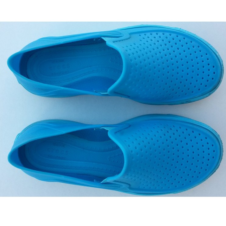 ซื้อและนำมาจากอเมริกา รองเท้าเด็ก CROCS USA คร็อคส์ พร้อมส่งในไทย สีฟ้า แบบหุ้มส้น Citilane Roka