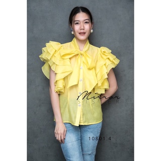 MeLBeRNa BLousE•• เสื้อทรงน่ารักมากกกก ดีเทลละเอียดแต่งตีเกร็ดทั้งด้านหน้าและด้านหลัง ช่วงคอผูกโบว์ แขนระบายชั้นๆ4Layers