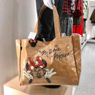 NEW ARRIVAL! ZARA MINNIE MOUSE DISNEY VINYL TOTE BAG กระเป๋าถือหรือสะพาย ZARA x DISNEY Limited editio