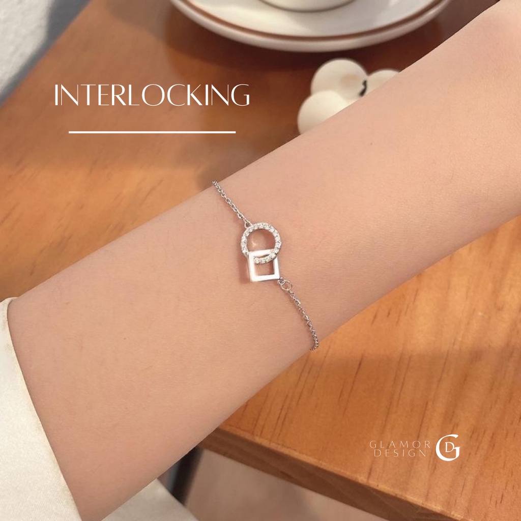 GLAMOR สร้อยข้อมือเงิน INTERLOCKING กำไลข้อมือเงิน กําไลข้อมือผู้หญิง สร้อยข้อมือนําโชค