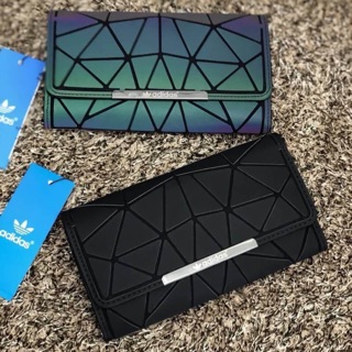 💯 New arrival !!! Limited edition Adidas wallet mate 3D🍭