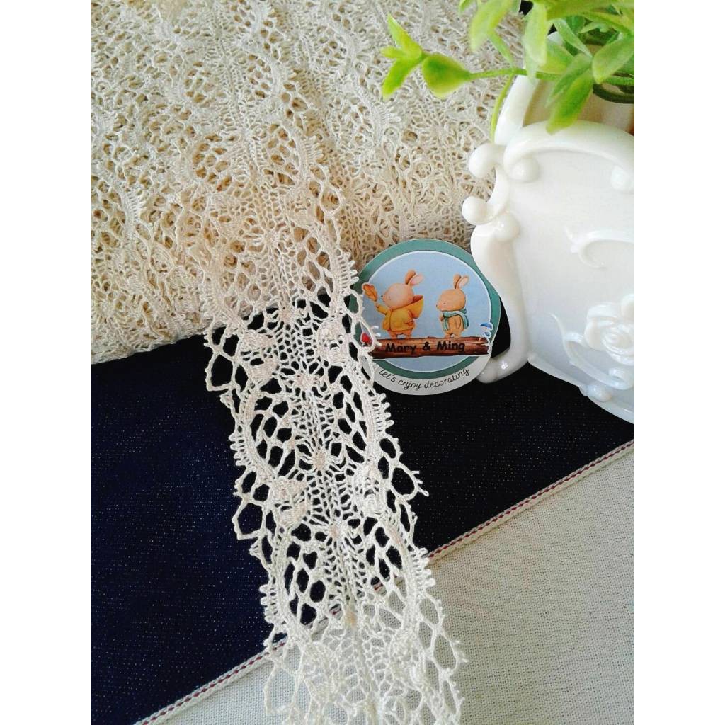 ลูกไม้ คอตตอนถัก เนื้อนิ่ม สีครีม หน้ากว้าง 5 ซม. หลาละ 40 บาท / คอตตอน โครเชต์ วินเทจ