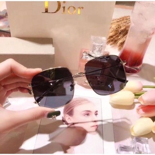 😍แว่น Dior  ยกชุด ผ้า การ์ด กล่อง ตามรูป  ✨สีดำกรอบทอง