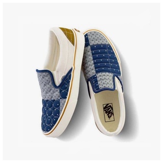 [ของแท้ ส่งฟรี จากไทย] VANS CLASSIC SLIP-ON - QUILTED BANDANA MULTI/MARSHMALLOW