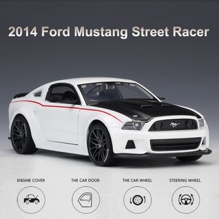 โมเดลรถ 1:24 2014 Ford Mustang Street Racer [MAISTO]