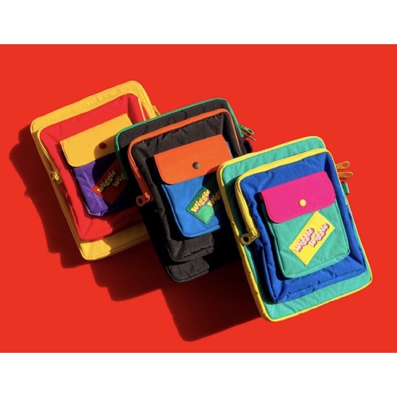 🌈[PRE-ORDER] Wiggle Wiggle Pocket iPad Pouch 11”