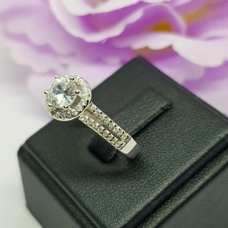 Memorine Jewelry แหวนเงินแท้ 925 ฝังเพชรสวิส (CZ) : ONLR97