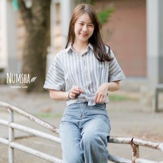 Numsha Brand Stripe crop top ลายทางกระดุมปั้ม / NB19098