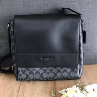 แท้💯% Coach F73339 Houston Map Bag