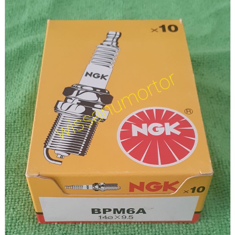 หัวเทียนเครื่องตัดหญ้า/เลื่อยยนต์/พ่นยา NGK BPM6A แท้