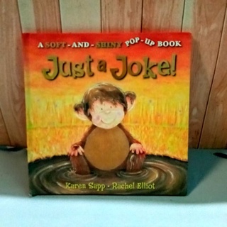 หนังสือปกแข็ง A soft and shiny pop-up book Just a Joke มือสอง