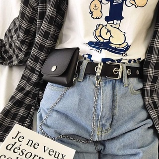 ✅พร้อมส่ง✅เข็มขัดโซ่พร้อมกระเป๋ากระเป๋า🖤