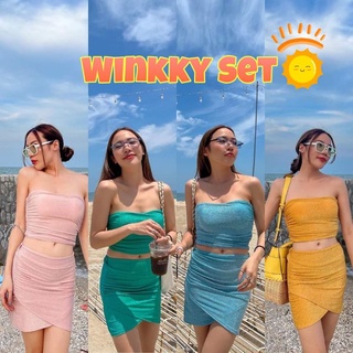 เซ็ท2ชิ้น☀️Winkky Set☀️เซทเกาะอก+กระโปรงสั้นทรงป้าย ผ้ากลิตเตอร์ ป้ายVIBE