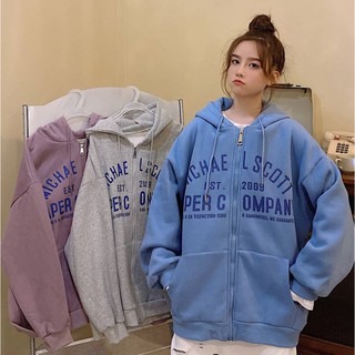 (พร้อมส่ง)2021เสื้อกันหนาวกำมะหยี่หนามีฮู้ด ทรงสวยสกรีนลาย【U8029】