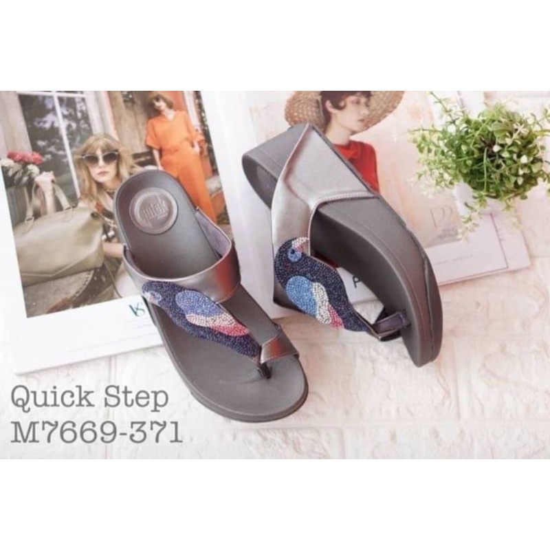 รองเท้าสุขภาพ Quick Step