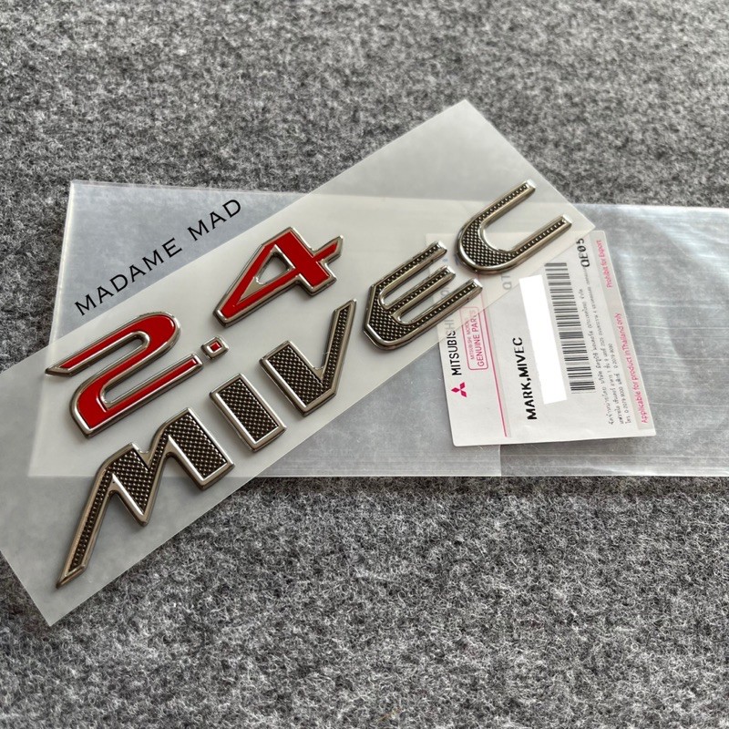 แท้ศูนย์ 💯% โลโก้ 2.4 MIVEC MITSUBISHI SPACE WAGON (UYI-MSC00673)