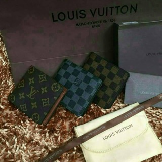 2 ใบ 490 Louis Vuitton