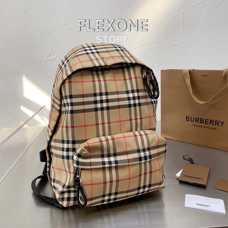 🎒กระเป๋าเป้🎒 Burberry Vintage Check Nylon Backpack