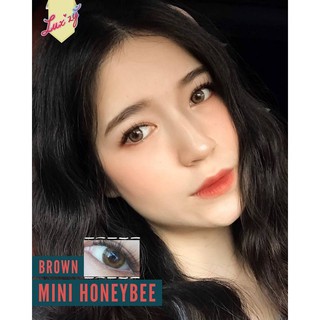 1 คู่ บิ้กอายตาโต สายละมุน สายแบ๊ว ใส่สวย นัวมาก รุ่น Honeybee Brown by Lux’zy Conact Lens ขนาด 14.5 สีน้ำตาล สายตาปกติ