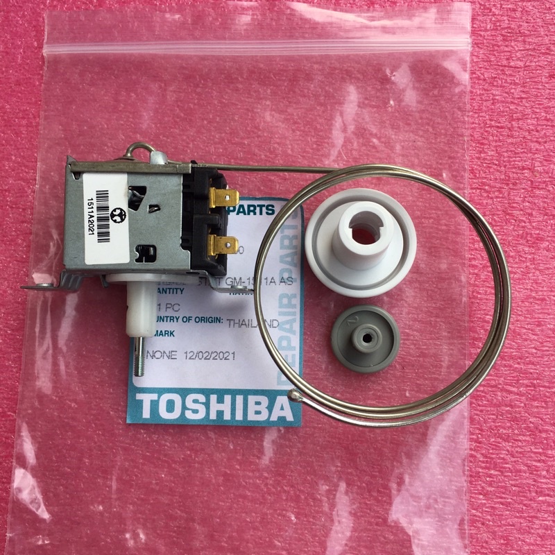 เทอร์โมสตัทตู้เย็นTOSHIBA ของแท้ ประตูเดียว สองขากดละลาย ( B15 )