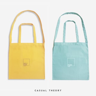 Pantone Square Tote สี Apricot Cream และ Aquatic  by Casual Theory