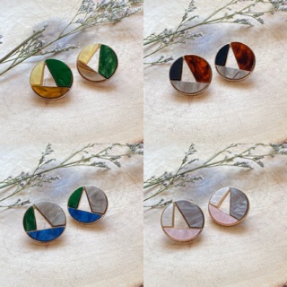 **สินค้ามีจำนวนจำกัด** Circle Earrings