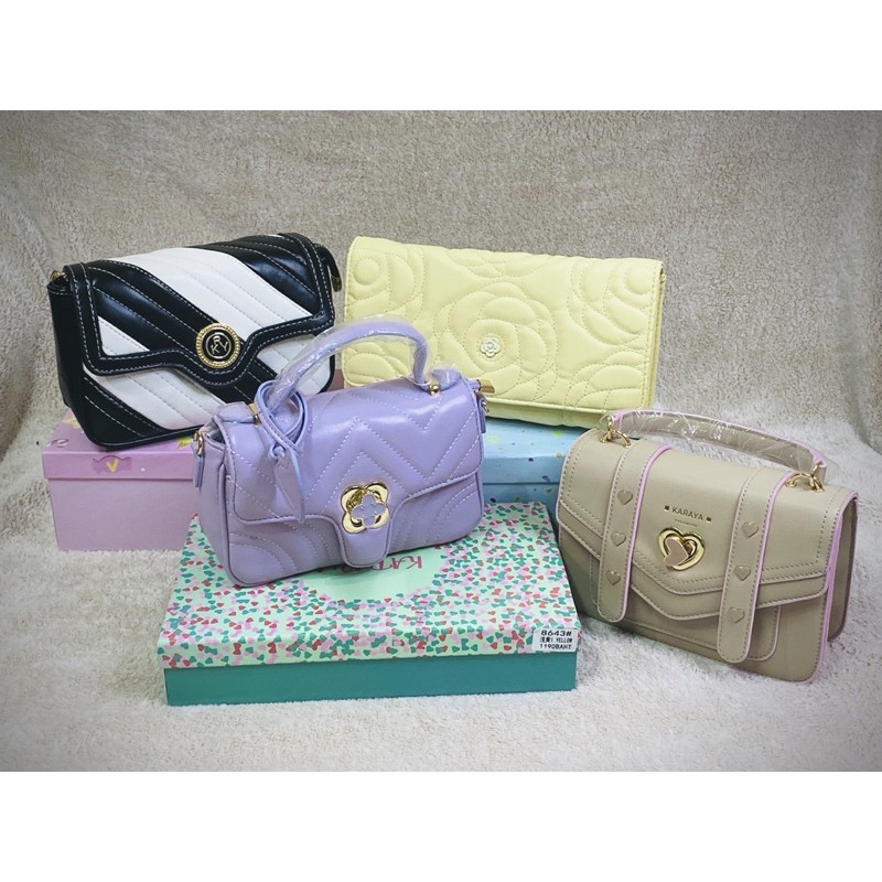 กระเป๋า KARAYA PARAMOUR