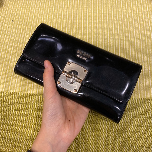 กระเป๋าเงินผู้หญิง แบรนด์ GUESS สีดำ แท้ 💯%