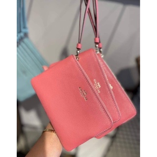 พร้อมส่ง แท้ 🇺🇸 💯% New Coach 1 ซิป S รุ่นทCORNER ZIP WRISTLET (COACH 58032) GOLD/TAFFY