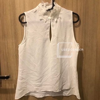 zara เสื้อขาว size s ใส่ 1 ครั้ง