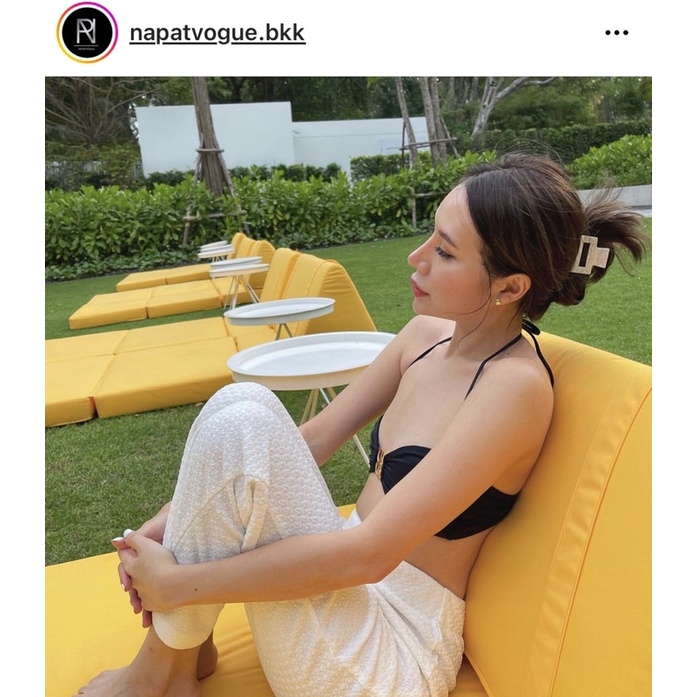 ส่งต่อกางเกง december pant จากร้าน Napatvougue สีครีม สภาพใหม่ ใส่ครั้งเดียว