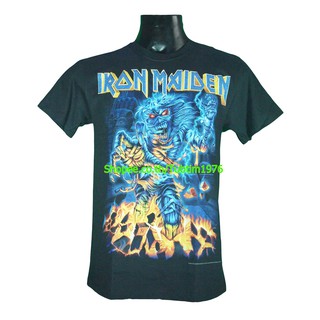 เสื้อยืดสีขาวเสื้อวง Iron Maiden เสื้อยืดแฟชั่นวงดนตรี เสื้อวินเทจ ไอเอิร์นเมเดน ไอร่อน IRN1793S-4XL