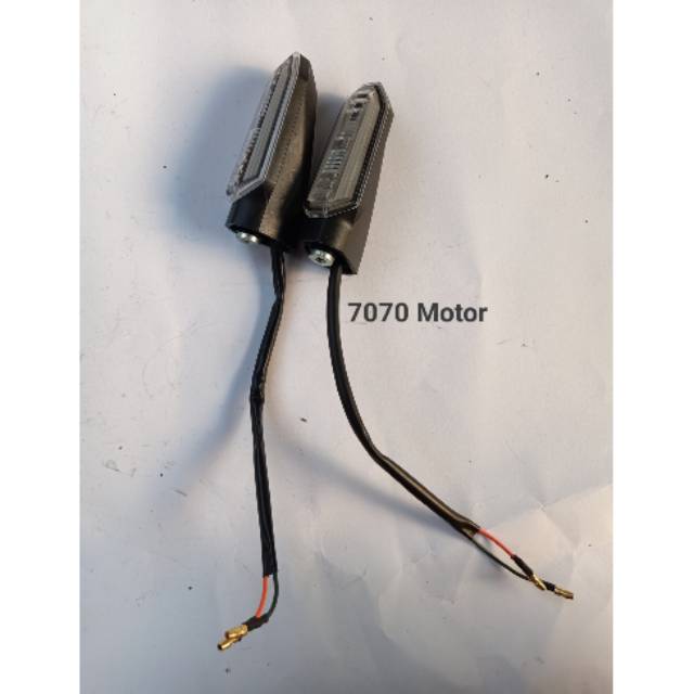 ไฟเลี้ยว LED Vario 125