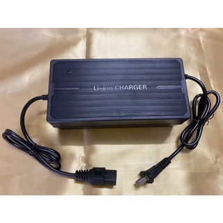 สายชาร์จ 72 V 5 Ah ไฟออก 84 V สายชาร์จแบตเตอรี่ลิเธียม Lithium battery charger สำหรับรถไฟฟ้า