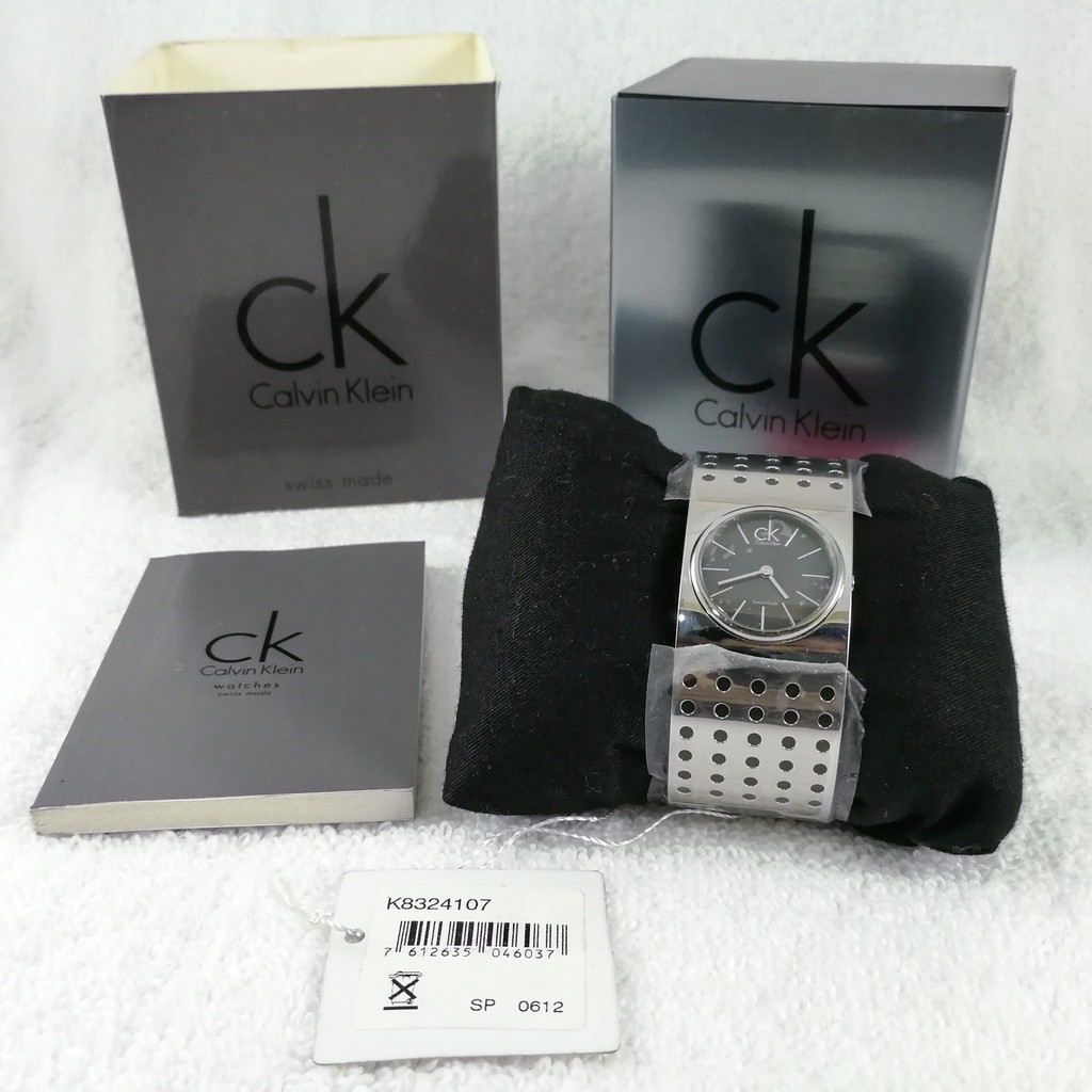 นาฬิกาข้อมือหญิง Calvin Klein Grid K8324107