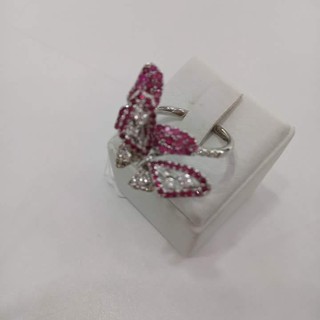 Mamjewelryhouse White Zircorn/ Ruby / เพทายขาว และ ทับทิม