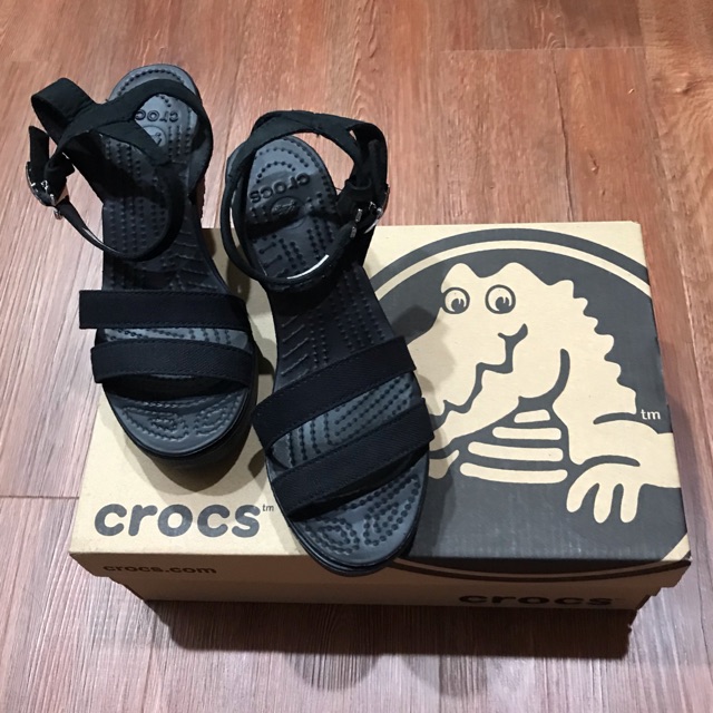 [สินค้ามือสอง/ส่งพร้อมกล่อง] CROCS รองเท้าส้นเตารีดผู้หญิง สีดำ Size 38