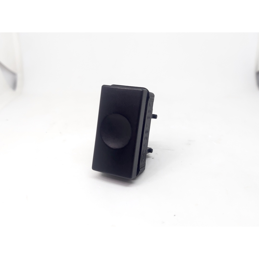 อะไหล่BMW E36 สวิตช์ล็อคกระจกไฟฟ้า (Child safety switch)