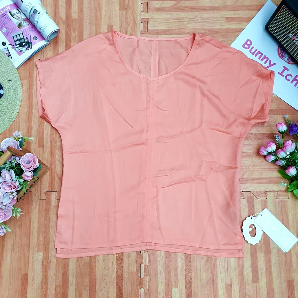 Han Zhen เสื้อ คอกลม  มือ 1 ผ้าบาง พริ้ว สวยมาก sh1