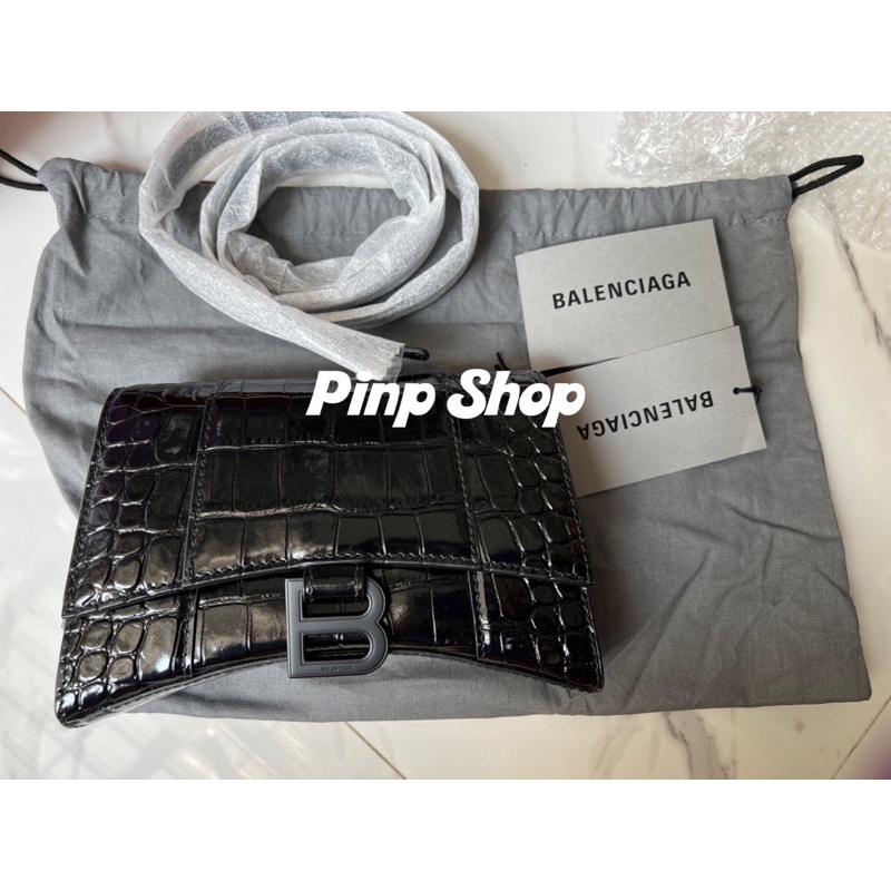 🔆สอบถามStockก่อนกดสั่ง🔆 Balenciaga Hourglass belt bag croc-print 19x12.5x5cm กระเป๋า บาเลนเซียก้า ของแท้ ส่งฟรี EMS
