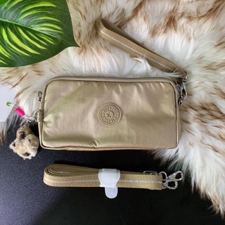 KIPLING 3 Monkey program Seoul up clutch &amp; sling bag
กระเป๋าคล้องมือ หรือ สะพายข้าง