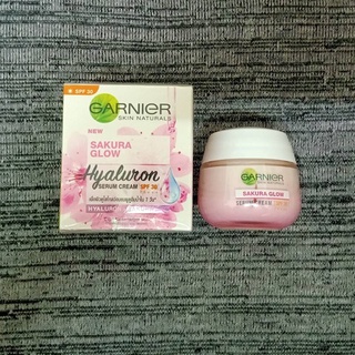 การ์นิเย่ ซากุระ โกลว์ ไฮยาลูรอน เซรั่ม ครีม Garnier Sakura Glow Hyaluron Serum Cream SPF30 PA+++ 50 มล