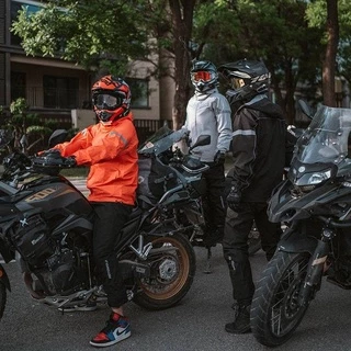 MOTOWOLF MDL 0403 Raincoat เสื้อกันฝนขี่มอเตอร์ไซด์ ชุดกันฝน เสื้อกันฝนพร้อมกางเกง