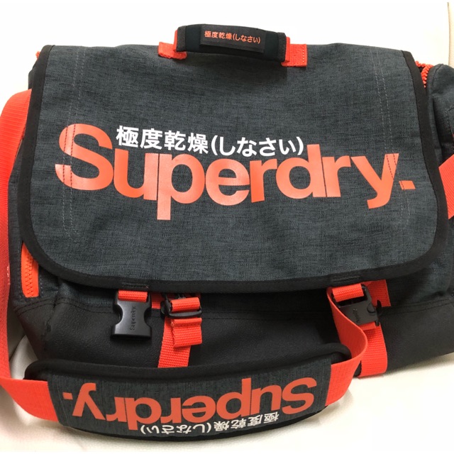 กระเป๋า Superdry Messenger Bag มือสอง