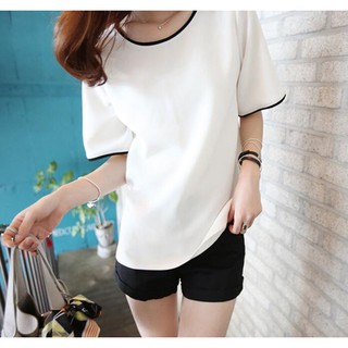 พร้อมส่ง เสื้อยืดคอกลม แขนสั้น Quilla Korean Loose Fit Top