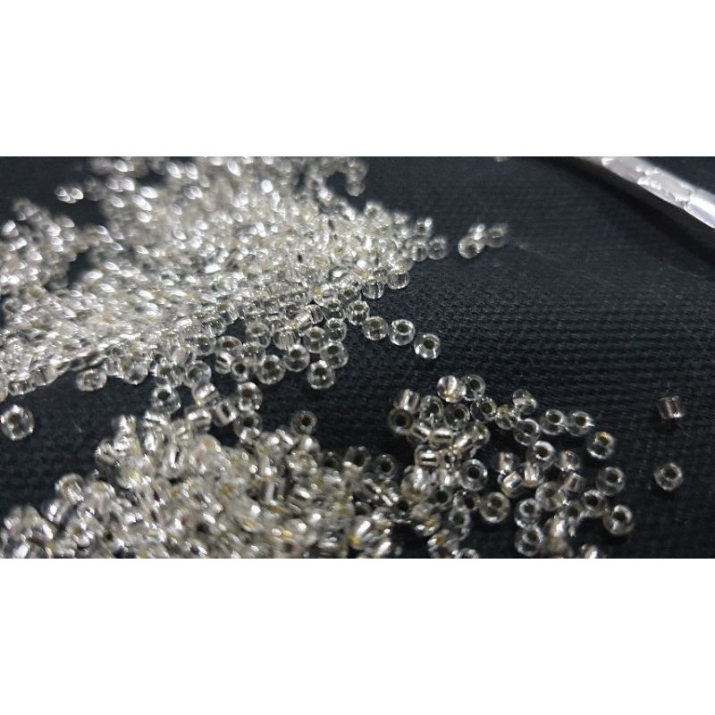 ลูกปัด DIY สีเงิน  ขนาด 2 mm